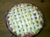 Jonne followed the elderberry pie up with a peach pie